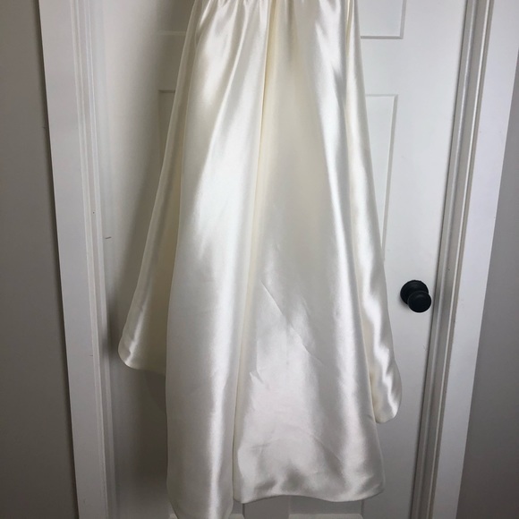 David’s Bridal Strapless High-Low Wedding Dress 6 - Picture 9 of 9